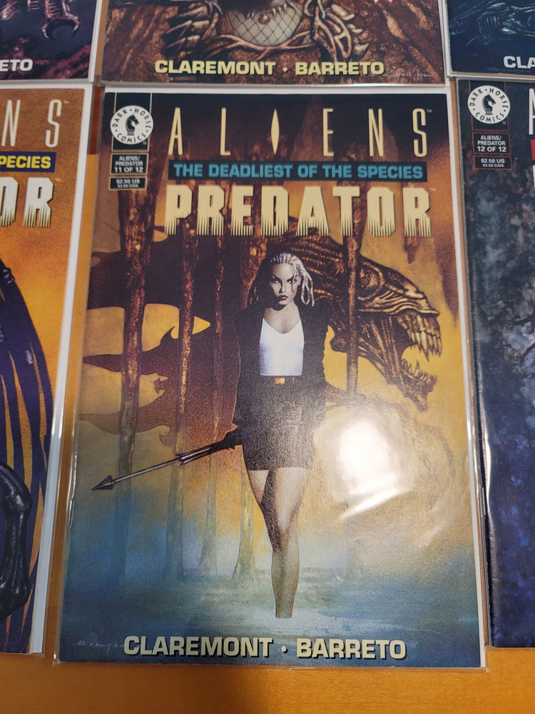 Alien the deadliest Species Predator: 12 book complete set